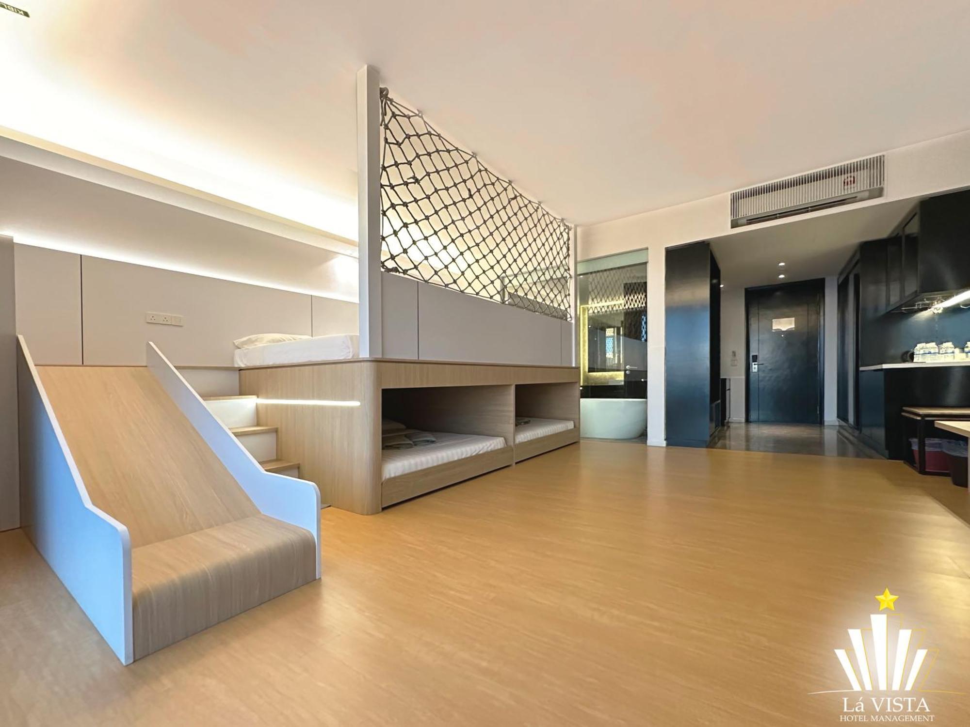 The Shore Hotel & Residences By La Vista Malacca Extérieur photo