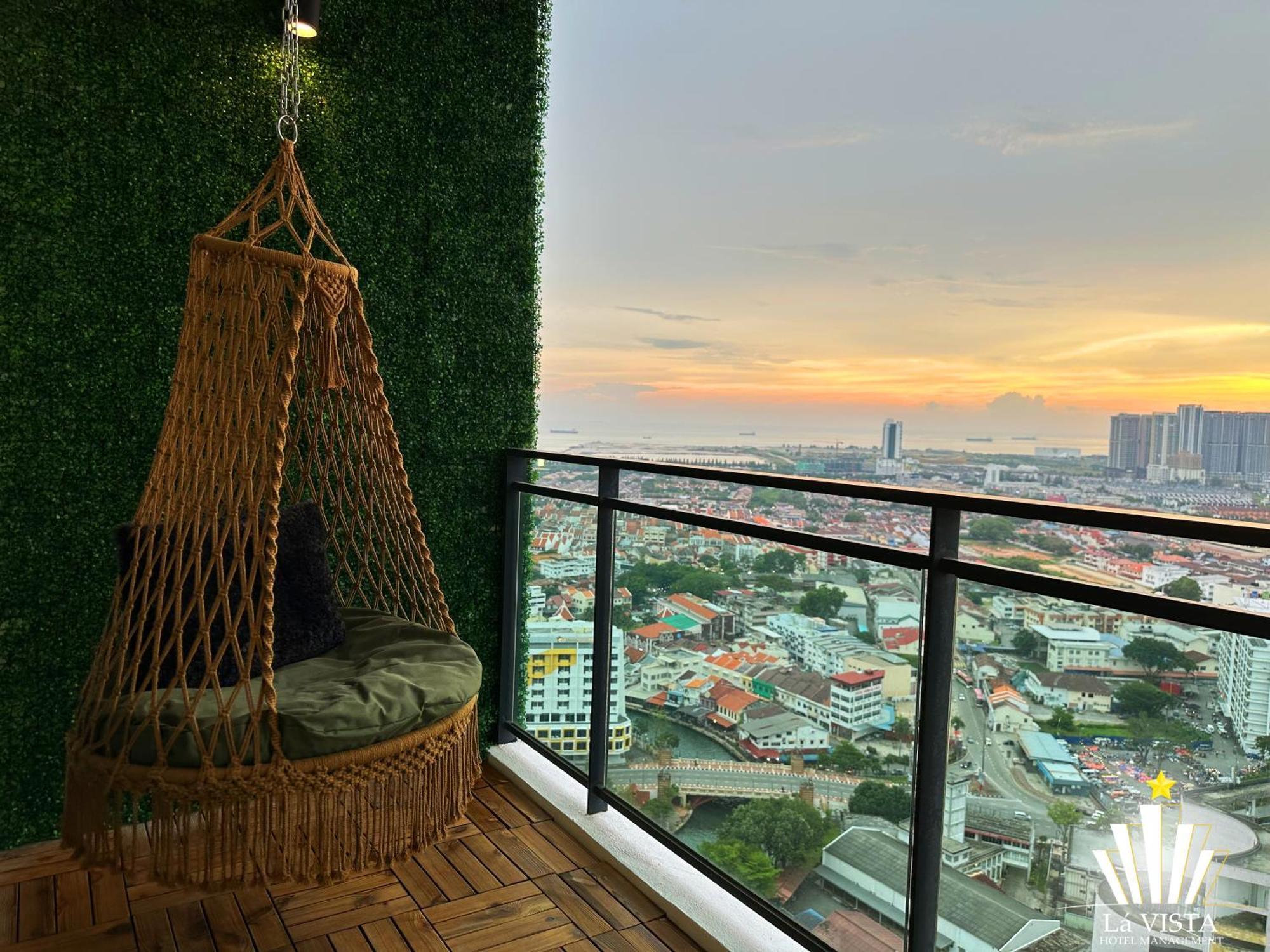 The Shore Hotel & Residences By La Vista Malacca Extérieur photo